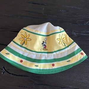 Disney Parks Mickey & Co. Garden Collection Bucket Hat 2024